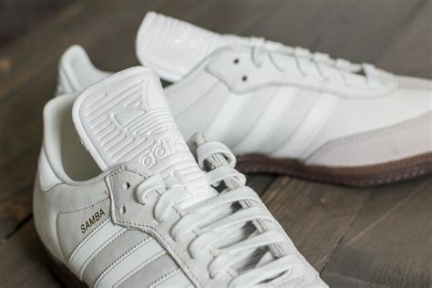 The Timeless Appeal of Grey Adidas: A Sneaker for Every Generation